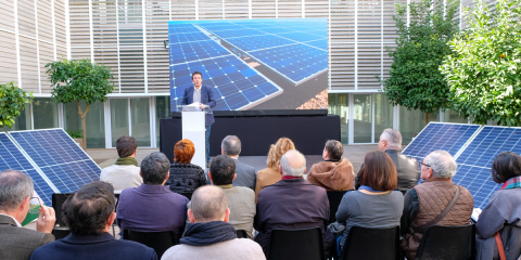 La comercializadora pública Eléctrica de Cádiz ofrece para toda España la contratación de autoconsumo fotovoltaico