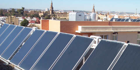 La última encuesta del IECA marca una tendencia positiva en el uso de energía solar en los hogares andaluces