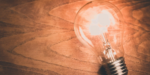 Extremadura firma un convenio para evitar cortes de suministro eléctrico a hogares vulnerables