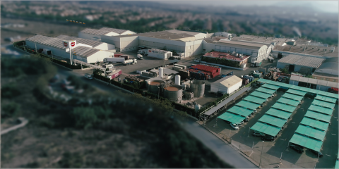 Acuerdo de suministro de energía procedente de fuentes 100% renovables para la fabricación de zumos en Murcia