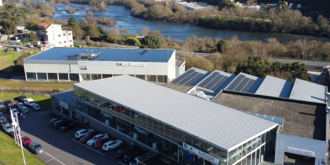 El autoconsumo fotovoltaico se instala en los concesionarios gallegos de automoción