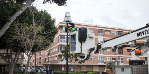 El Ayuntamiento de Almería apuesta por luminarias LED en el alumbrado público