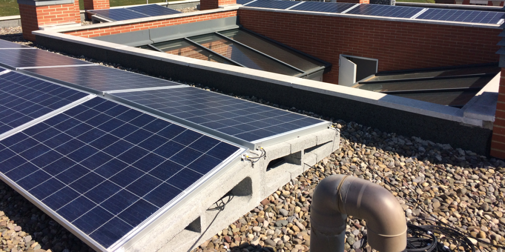 Una comunidad de vecinos de Logroño producirá hasta 12.000 kwh anuales con una instalación fotovoltaica de autoconsumo compartido.