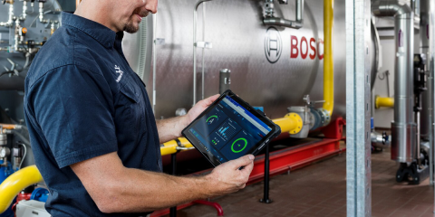 Asistente digital MEC Optimize de Bosch para optimizar las salas de calderas industriales