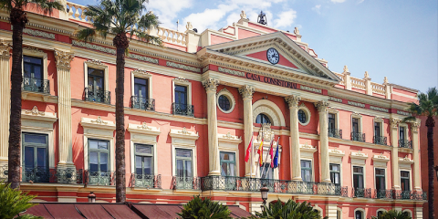 El Ayuntamiento de Murcia continúa renovando el alumbrado urbano de sus calles