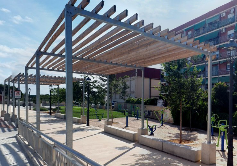 La pedanía de Benimámet contará con pérgolas fotovoltaicas en edificios municipales