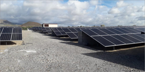 El Aeropuerto de Tenerife Sur pone en marcha su primera planta solar fotovoltaica para autoconsumo