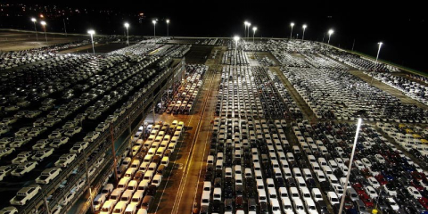 Finalizan los trabajos de mejora de la eficiencia energética del alumbrado en el Puerto de Vigo