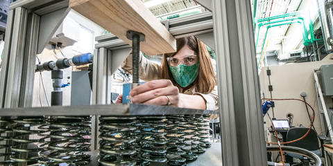 El NREL desarrolla una nueva forma de evaluar los materiales adecuados para el almacenamiento térmico