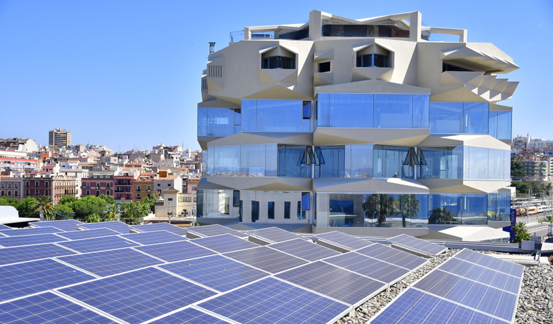 El Puerto de Tarragona instalará placas fotovoltaicas que generarán 389,44 Mwh al año