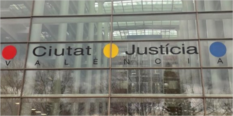 Comienza la instalación de placas solares fotovoltaicas en la Ciudad de la Justicia de Valencia