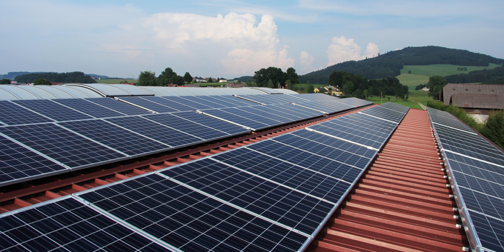 El municipio gaditano de Chiclana instalará placas fotovoltaicas en distintos edificios municipales