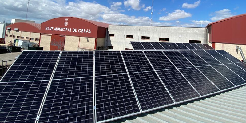 El Ayuntamiento de Chiclanainicia las obras para la colocación de placas fotovoltaicas en dependencias municipales