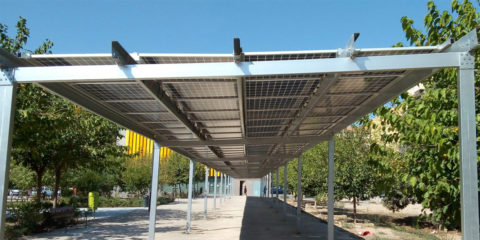 Puesta en marcha de ocho pérgolas fotovoltaicas en barrios y pedanías de Valencia