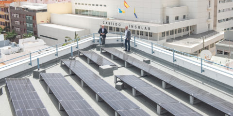 Gran Canaria amplía el crédito de las ayudas para las instalaciones de energía solar en viviendas