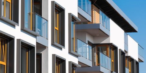 Acuerdo entre IDAE y Bankinter para financiar la rehabilitación energética en el marco del PREE