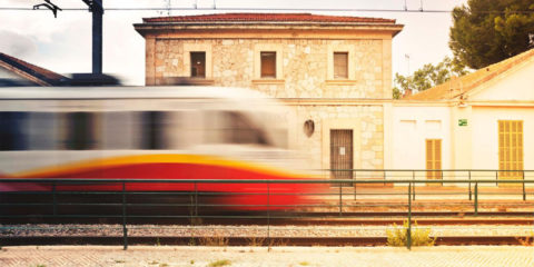 Licitación para mejorar la eficiencia del alumbrado en varias estaciones de Servicios Ferroviarios de Mallorca
