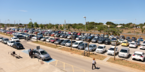 Salen a licitación las obras de instalación de placas fotovoltaicas en el aparcamiento del Hospital Mateu Orfila