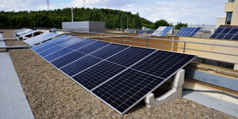 Instalación de autoconsumo de energía solar fotovoltaica en el Hospital Reina Sofía de Tudela
