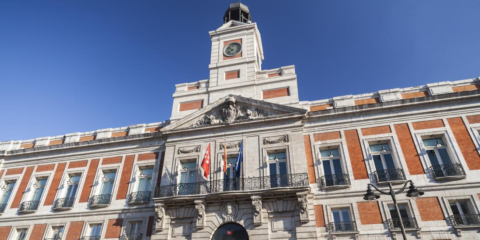 Aumenta un 10% la cifra de edificios públicos de la Comunidad de Madrid que consumirán energía renovable