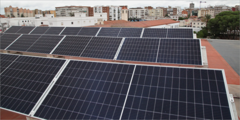 Primera instalación de autoconsumo eléctrico en un edificio administrativo de la ciudad de Badajoz