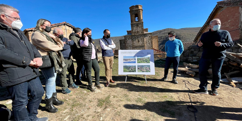 presentación del convenio de adhesión en una aldea de La Rioja
