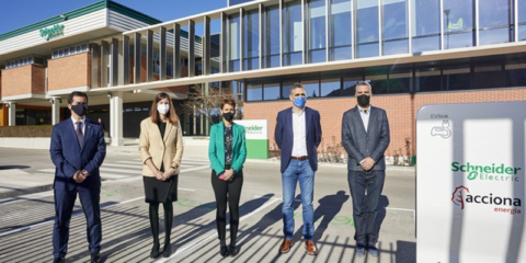 Inaugurada la microrred industrial de Schneider Electric en su fábrica de Puente la Reina