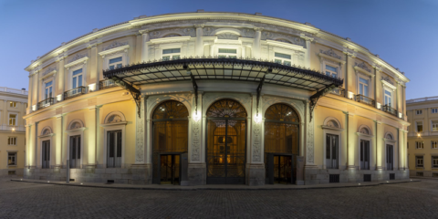 El Palacio Marqués de Salamanca realza sus detalles ornamentales con la iluminación LED de Schréder
