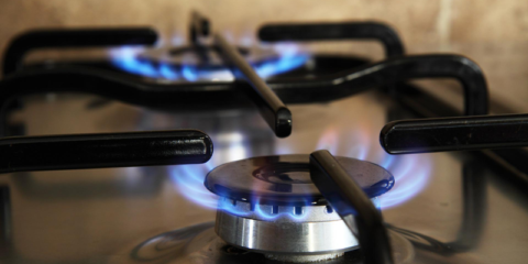 La CE aprueba la limitación del precio del gas y la rebaja de la electricidad en España y Portugal