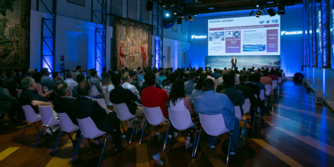 Más de 200 profesionales acuden al encuentro de Daikin para conocer los avances en descarbonización