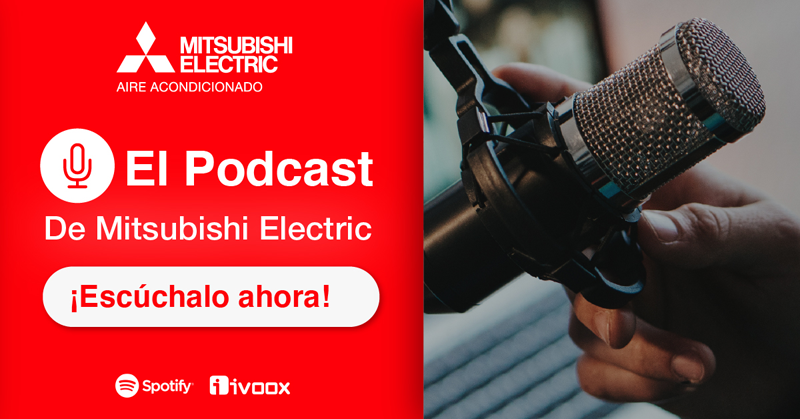 Mitsubishi Electric estrena canal podcast cartel publicitario con un micrófono de radio y una mano sujetándolo.