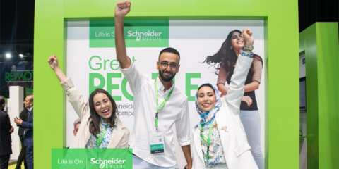 Una solución automatizada para ahorrar energía en invernaderos gana el Schneider Go Green