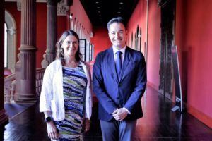 Gloria Cuenca y Víctor Serrano.