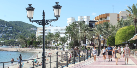 Sale a licitación la renovación del alumbrado público del municipio de Santa Eulària des Riu