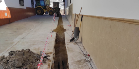 Arranca la instalación para calefactar con calderas de biomasa 23 edificios públicos en la Sierra de las Nieves