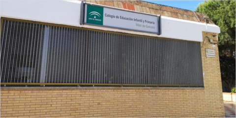 A licitación la reforma del sistema eléctrico el CEIP Vélez de Guevara para mejorar la eficiencia energética