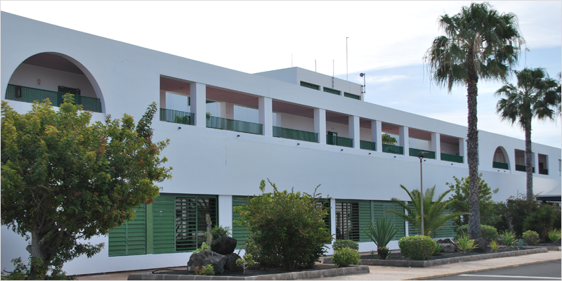 Fachada Hospital Molina Orosa en Lanzarote.
