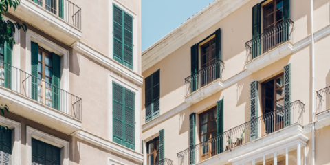 Las ayudas a la rehabilitación energética de viviendas en Navarra se amplían en 5,2 millones