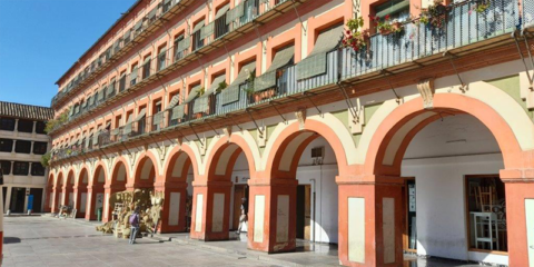 Aprobadas las obras de mejora energética para 586 viviendas en alquiler en Andalucía