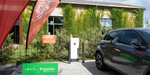 Las soluciones sostenibles de Schneider Electric convierten una vieja fábrica en un edificio Net Zero