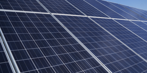 Ivace+i Energía apoyará 360 proyectos de autoconsumo en empresas del sector servicios