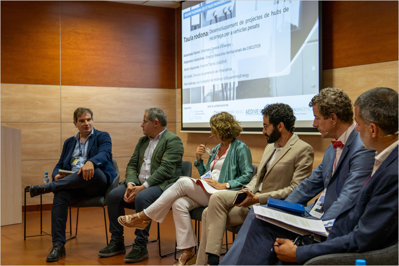 Circutor acoge una jornada de electromovilidad sobre hubs de recarga para vehículos pesados