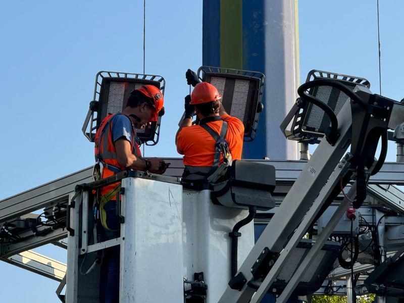 El cambio de luminarias del Puente de la Unión de Zaragoza permite un ahorro energético del 75%