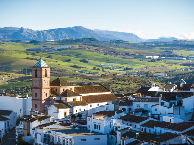 La Diputación de Málaga estudia la capacidad de generar y compartir energías renovables en varios municipios