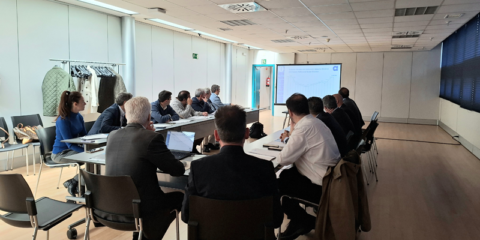 AMBIENVASES y Adime forman sobre la gestión de envases del sector eléctrico e iluminación