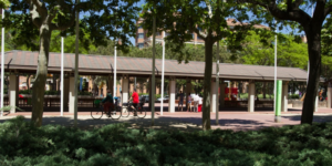 En marcha la instalación de módulos fotovoltaicos en el barrio de la Vila Olímpica de Poblenou