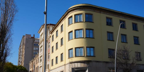 Comienzan las obras de mejora de la eficiencia energética del edificio CAP Libertat de Reus