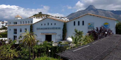 El proyecto y obra de mejora energética de la desaladora de Marbella sale a licitación