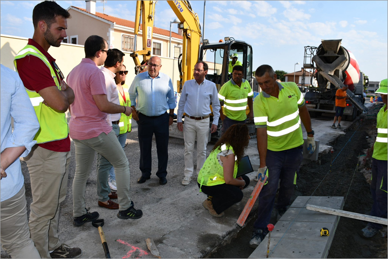 El Plan Sectorial de Eficiencia Energética, Movilidad, Seguridad Vial, Energías Renovables y Servicios es un programa de ayudas con dos líneas de actuación.