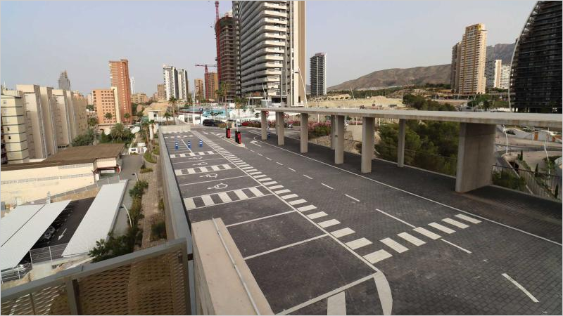 El aparcamiento disuasorio de Poniente en Benidorm contará con una instalación fotovoltaica